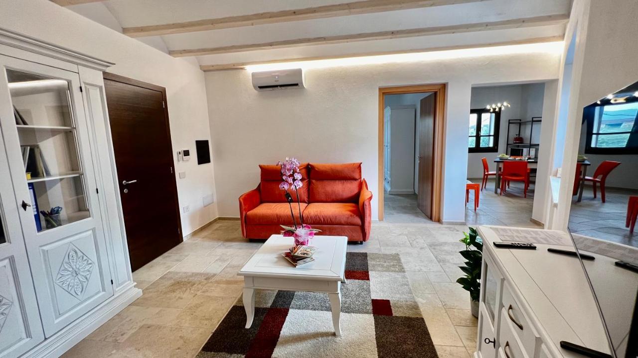 La Casa Di Natalie Apartment จิราโซเล ภายนอก รูปภาพ